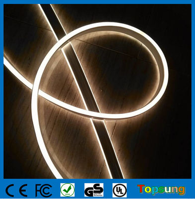 luz de néon flexível de dois lados de baixa potência 4,5W 8,5*18mm