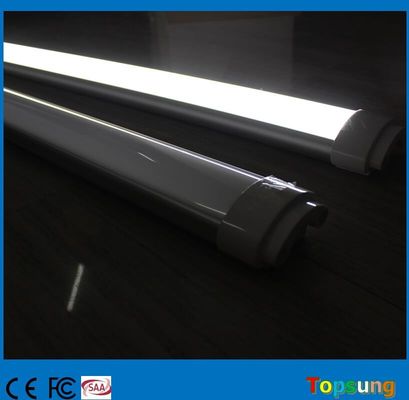 5 pés 150cm LED Linear Light Tri-Proof 2835smd Com aprovação CE ROHS SAA