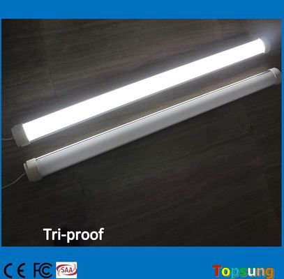 5 pés 150cm LED Linear Light Tri-Proof 2835smd Com aprovação CE ROHS SAA