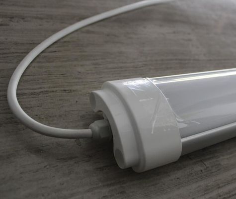 Ip65 5f 60w Liga de alumínio com cobertura de PC resistente à água tri-proof luz linear LED para escritório