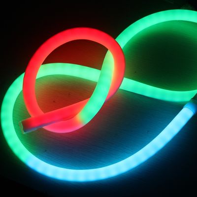 Iluminação LED Neon 18mm 360 redondo Neon Flex Programável Digital 24v para iluminação de Natal