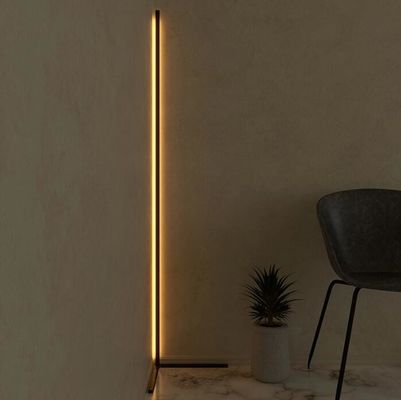 140cm Lâmpada de piso LED linear branca quente Estilo europeu Para decoração de casa